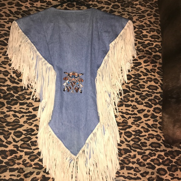 Ann N Eve western collar scarf with fringe - Picture 4 of 6